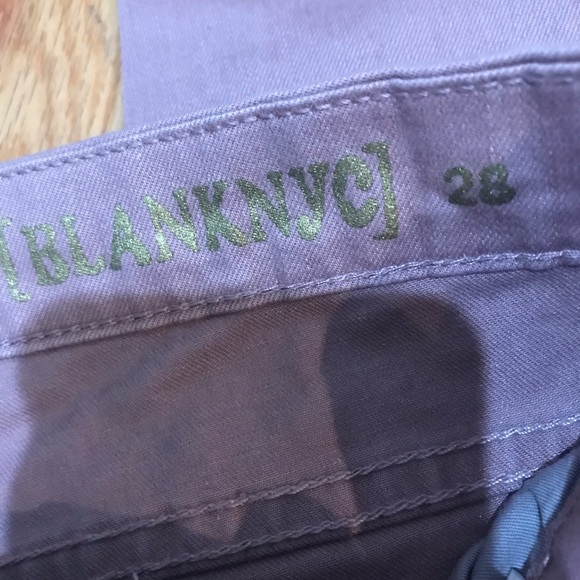 COPY - 🌷BLANK NYC Jeans - Picture 8 of 9